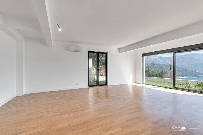 Luxury Newly Built Villa with Panoramic Sea Views – Budva