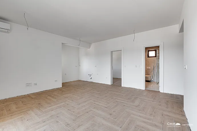 Apartments in a new complex in Tivat