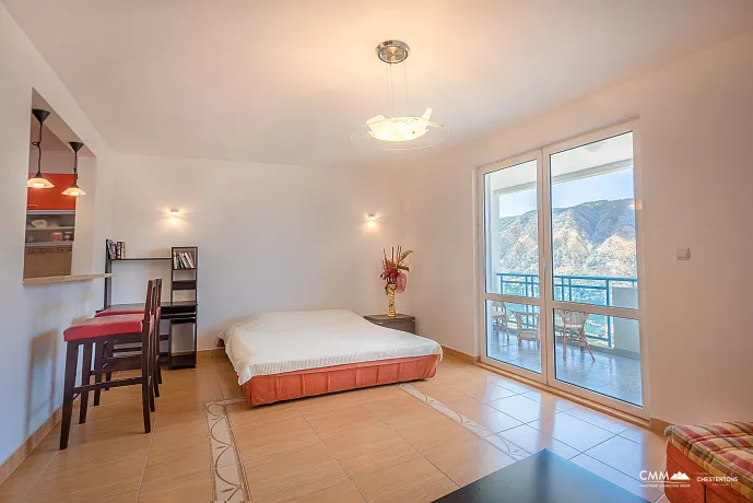 Studio in Dobrota with a panoramic view of the Bay of Kotor