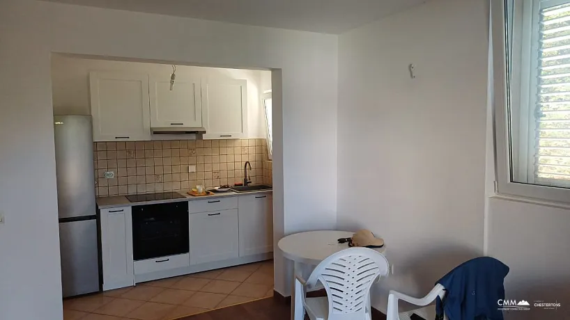 Spacious  1-Bedroom Apartment in Rafailovići