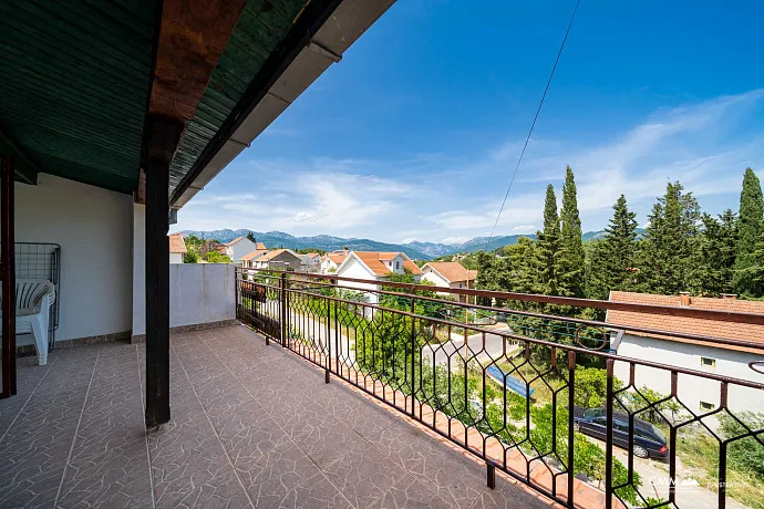 Three-story house in Radovići near Luštica Bay