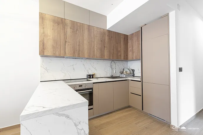 For sale apartments in a complex in Rafailovici