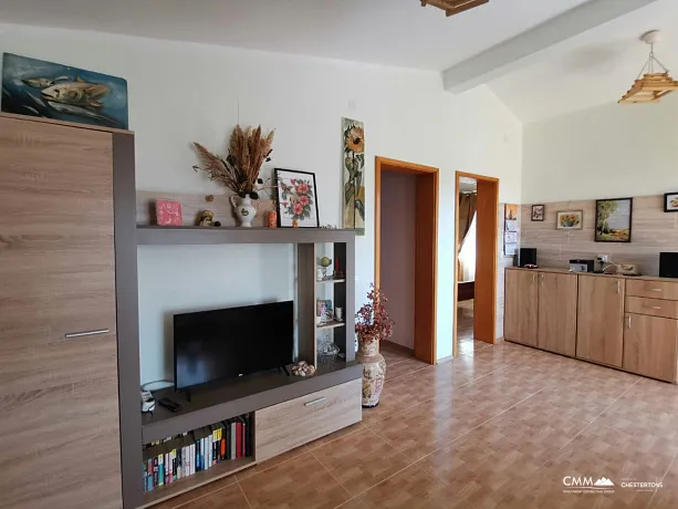 Comfortable three-story house in a beautiful part of Sušanj