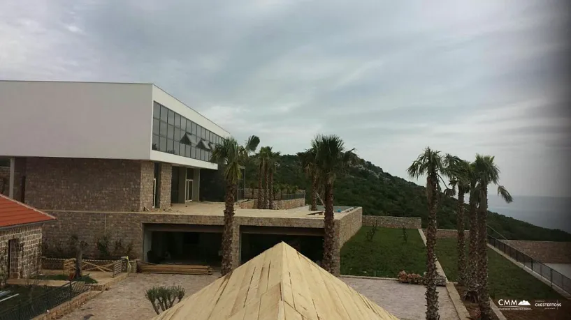 A new villa in Krimovica