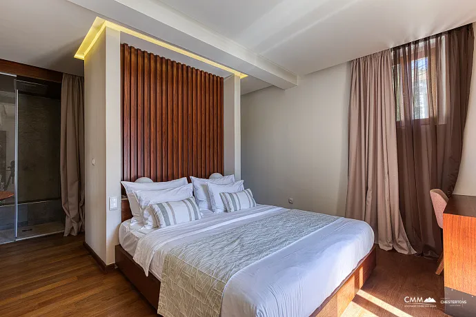 Luxury Villa with Panoramic Sea View – Elegance and Comfort Combined
