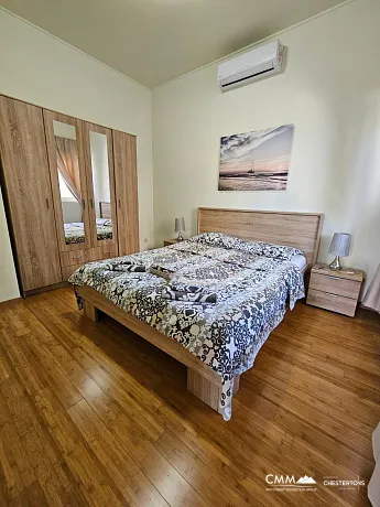 Spacious 1-Bedroom Apartment in Prcanj