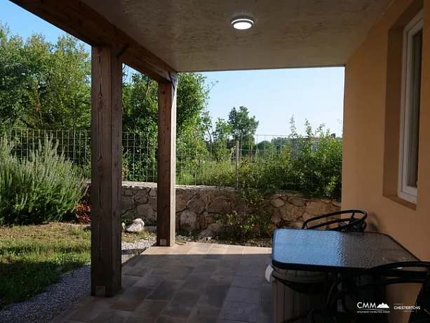 For sale houses in Zagora on a large plot with a pool 