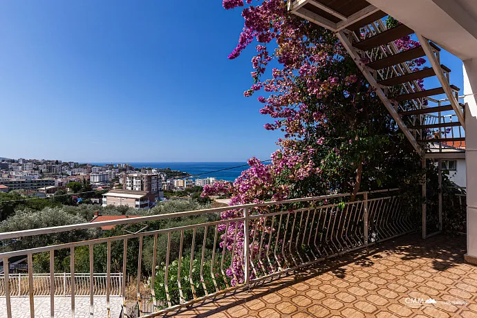 House in Dobra Voda with panoramic sea views