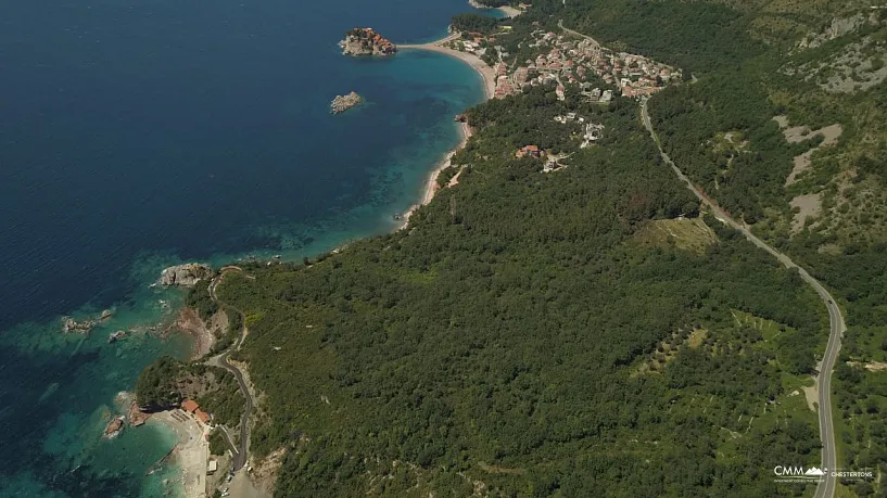 Plot for sale with panoramic sea view