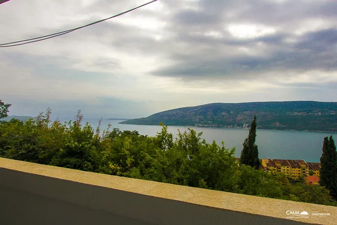 Three-storey townhouse with stunning sea views in Herceg Novi