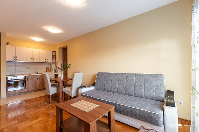 One-bedroom apartment in Becici