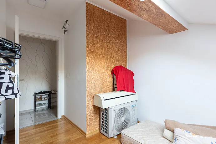 Apartment in a new building