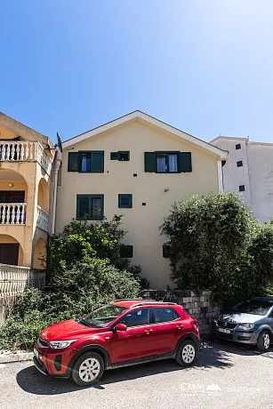 Spacious house in Budva