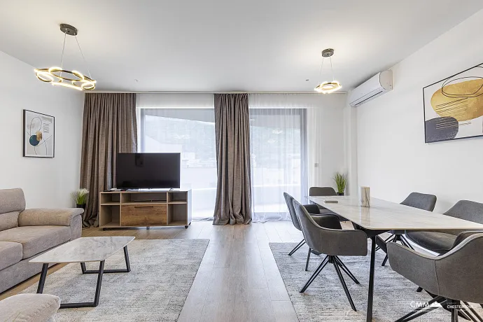 Apartment on the 1nd floor, 81 m², with 2 bedrooms and 2 bathrooms