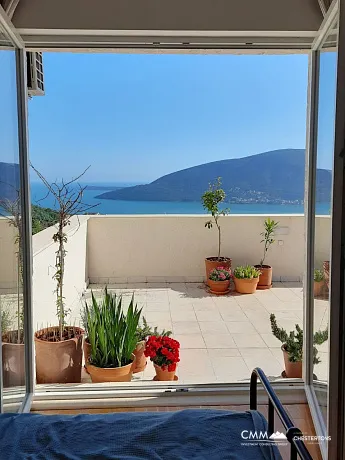 Three-bedroom apartment in Herceg Novi, 173 m²