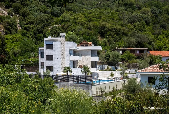 Villa in Herceg Novi