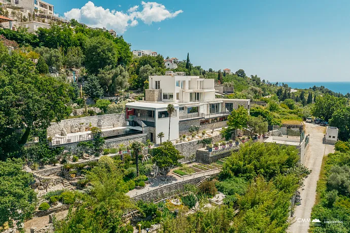 Charming Stone House with Sea View near Sveti Stefan