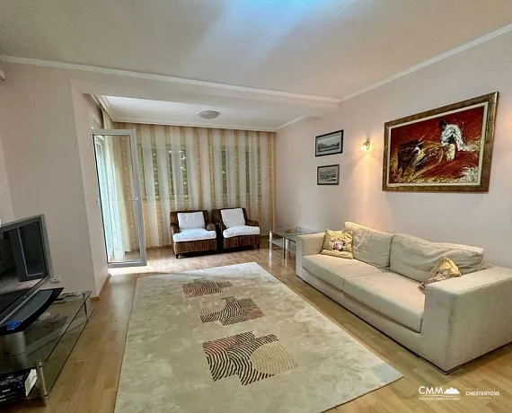 Apartment 80 m² with two bedrooms in Budva with a plot