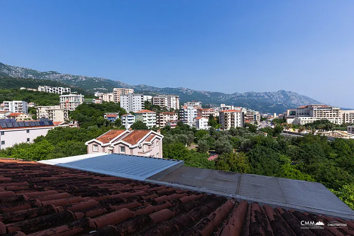 One-bedroom apartment in Bečići, 64m²