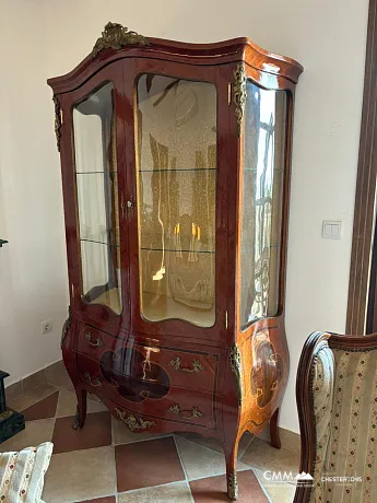 Magnificent villa with a fireplace on the first line with views of the Bay of Kotor