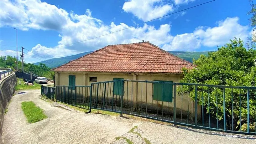 House in Kumbor near Porto Novi complex