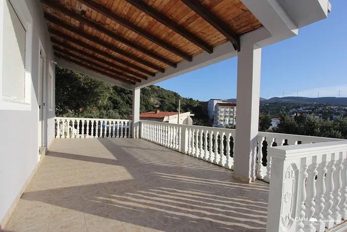 House with sea view in Bar