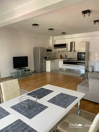 Spacious 107 sqm apartment with a terrace and sea view in the heart of Budva