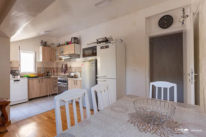 Apartment in a new building