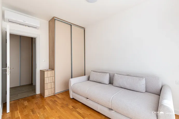 One-Bedroom Apartment, 38 m² in Bečići