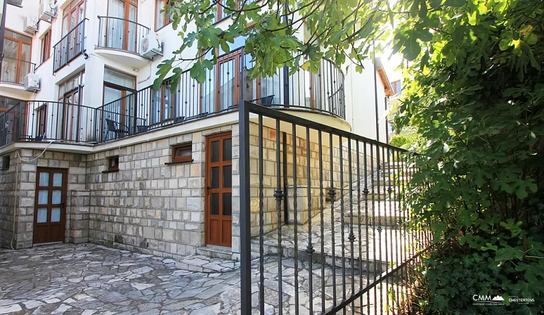 Townhouse in a complex with a sea view