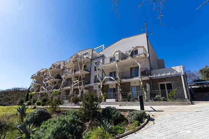 47 m² Apartment with a Beautiful View of Sveti Stefan