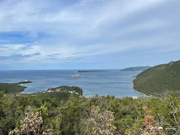 6869, 19,000 m² land plot, Žanjice — with permitted use for villa construction