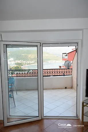 Spacious 3-Bedroom Apartment with Stunning Sea Views