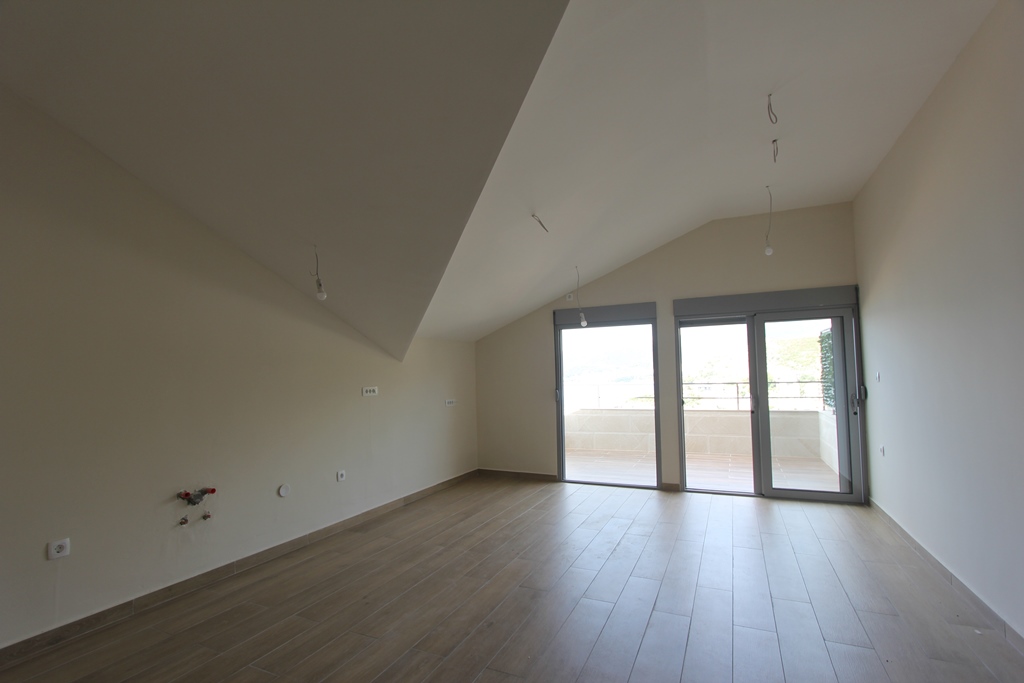 Image of Apartment - 3 Bedrooms - 2 Bathrooms for Sale in Budva-Przno-Montenegro, Image 3