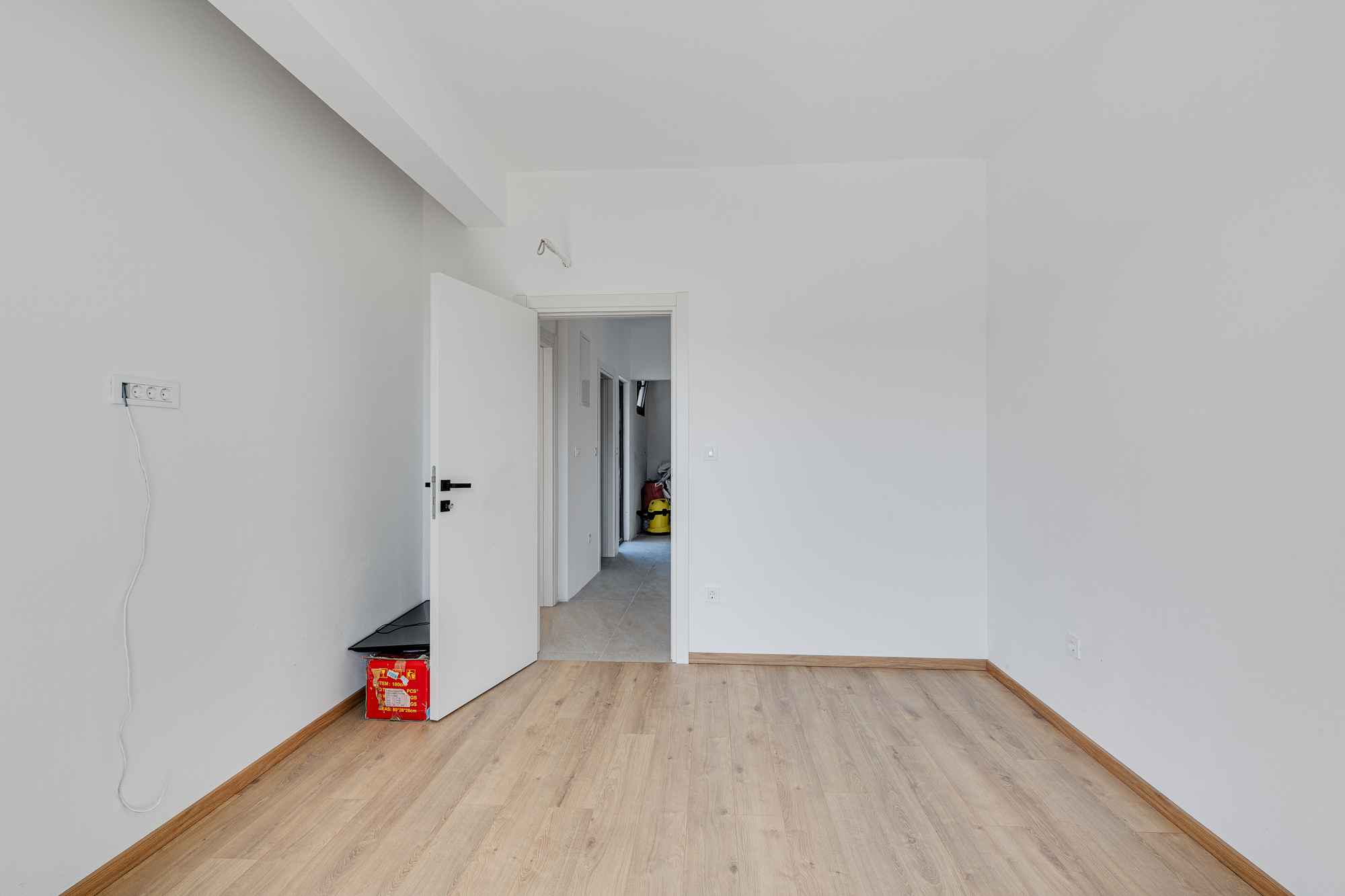  Image of House - 3 Bedrooms - 3 Bathrooms for Residential For Sale in Bar-Bar-Montenegro, Image 17