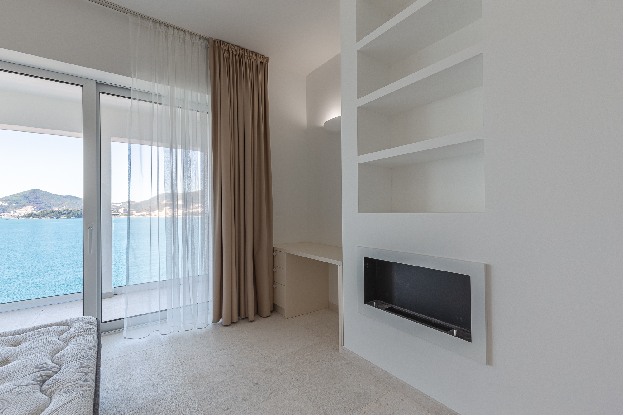 Image of Villa - 4 Bedrooms for Sale in Budva-Kamenovo-Montenegro, Image 23