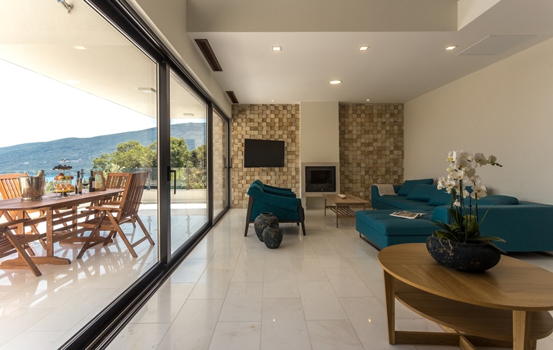 Image of Villa - 4 Bedrooms - 5 Bathrooms for Sale in Herceg-Novi-Djenovici-Montenegro, Image 12