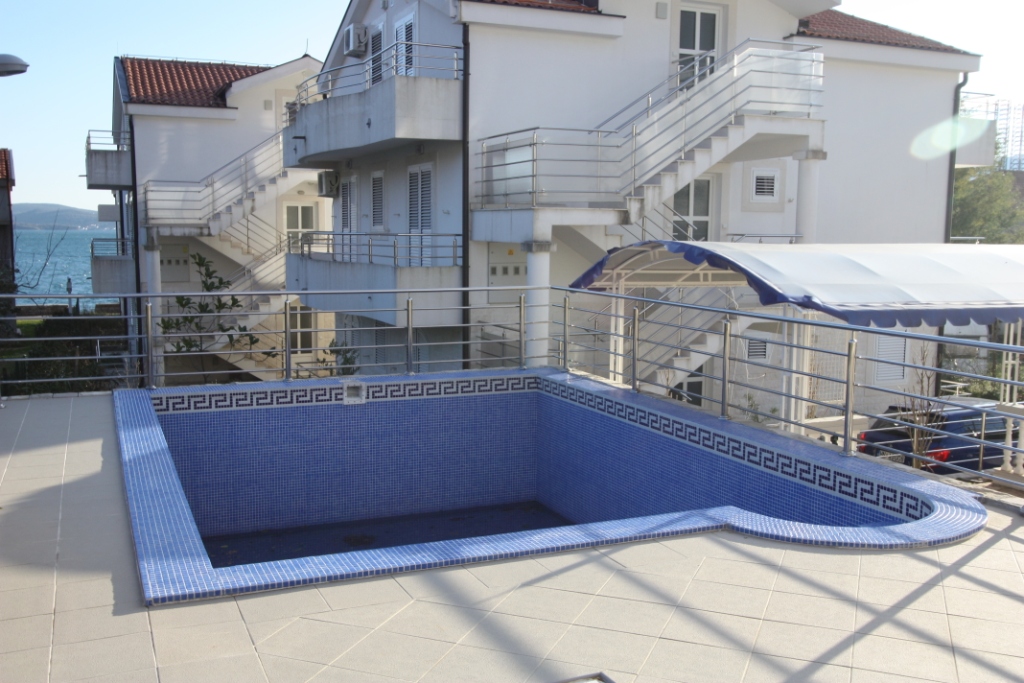 Image of Apartment - 3 Bedrooms - 2 Bathrooms for Sale in Herceg-Novi-Bijela-Montenegro, Image 8