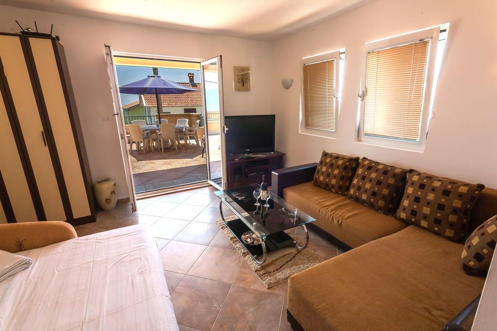 Image of House - 6 Bedrooms for Sale in Kotor-Kotor-Montenegro, Image 11