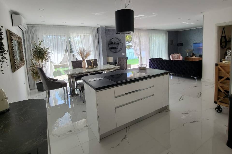 Image of Villa - 3 Bedrooms - 2 Bathrooms for Sale in Bar-Bar-Montenegro, Image 10