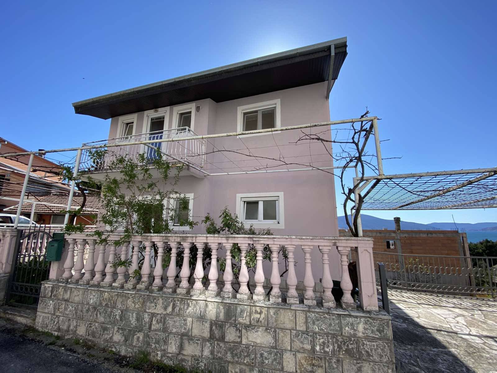 Image of House - 3 Bedrooms - 2 Bathrooms for Sale in Tivat-Tivat-Montenegro, Image 1