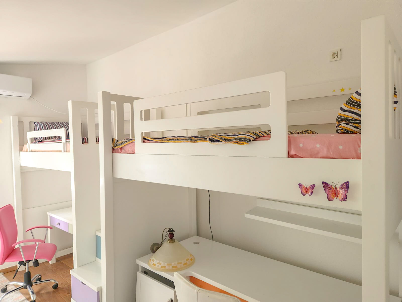 Image of House - 4 Bedrooms - 3 Bathrooms for Sale in Bar-Zeleni Pojas-Montenegro, Image 10