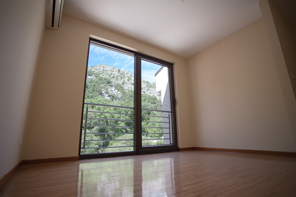 Image of Villa - 11 Bedrooms for Sale in Kotor-Kotor-Montenegro, Image 21