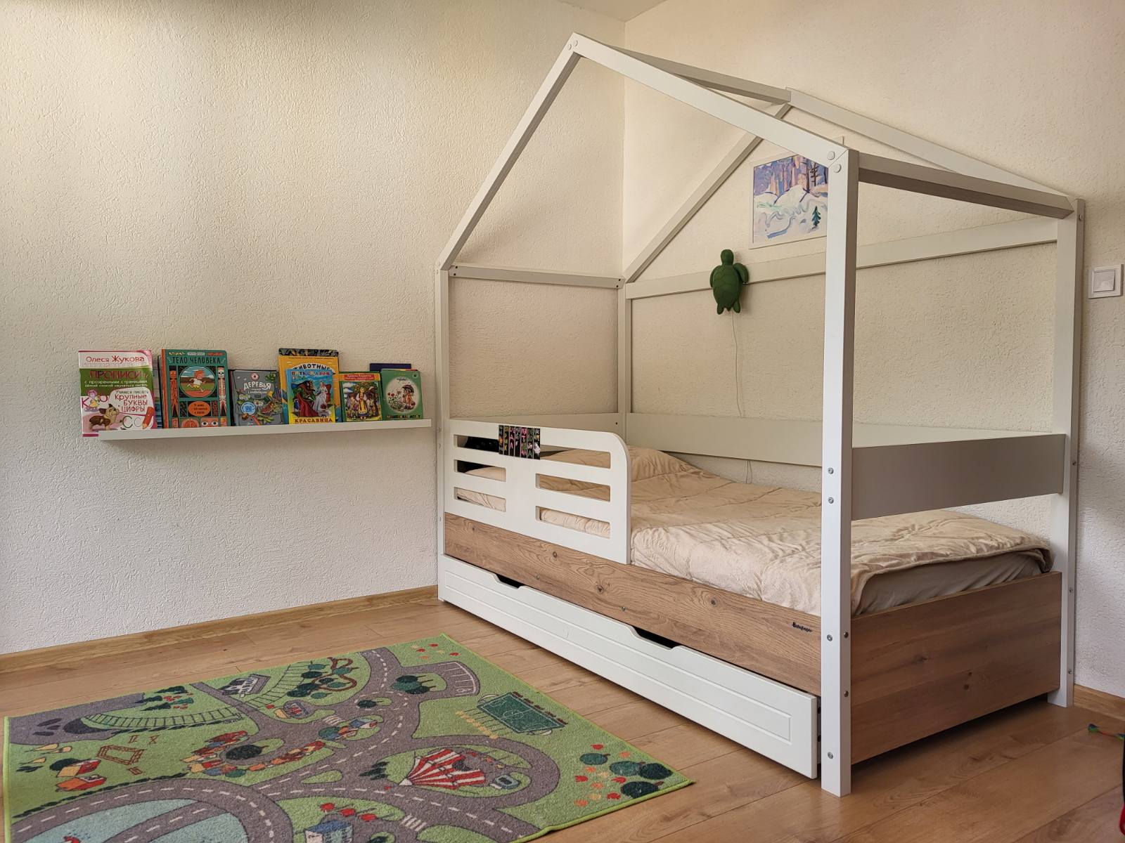 Image of Apartment - 2 Bedrooms - 1 Bathrooms for Sale in Budva-Budva-Montenegro, Image 4