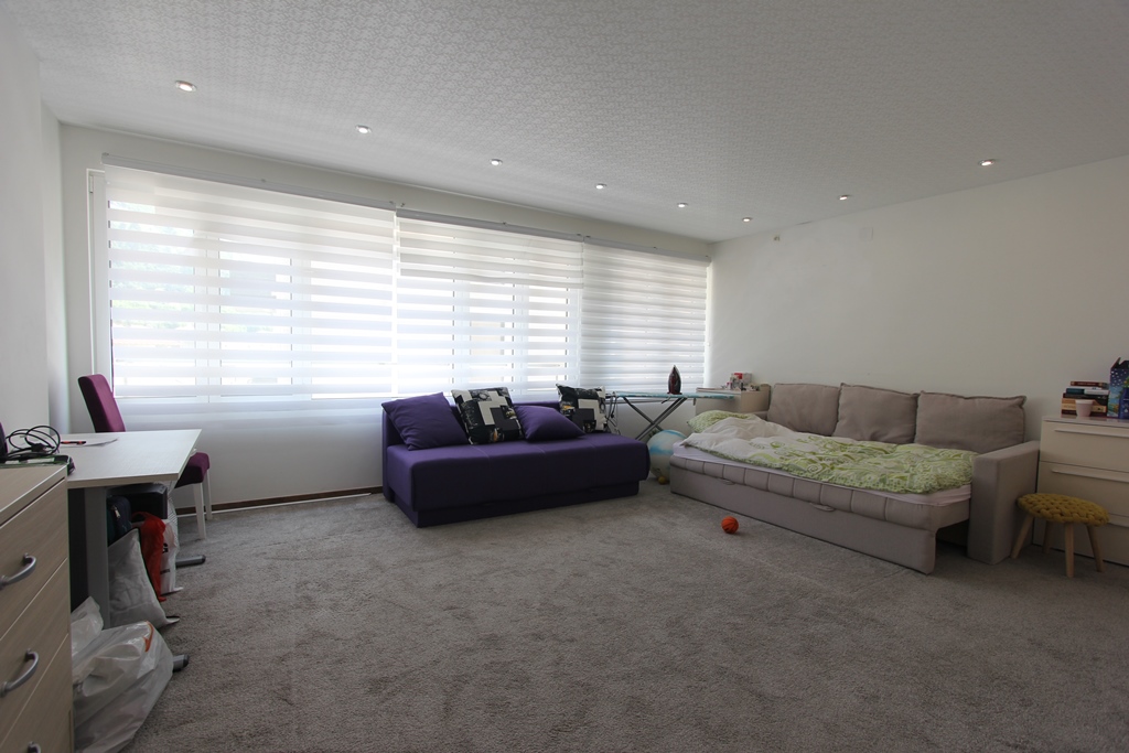 Image of Apartment - 4 Bedrooms - 1 Bathrooms for Sale in Budva-Budva-Montenegro, Image 5