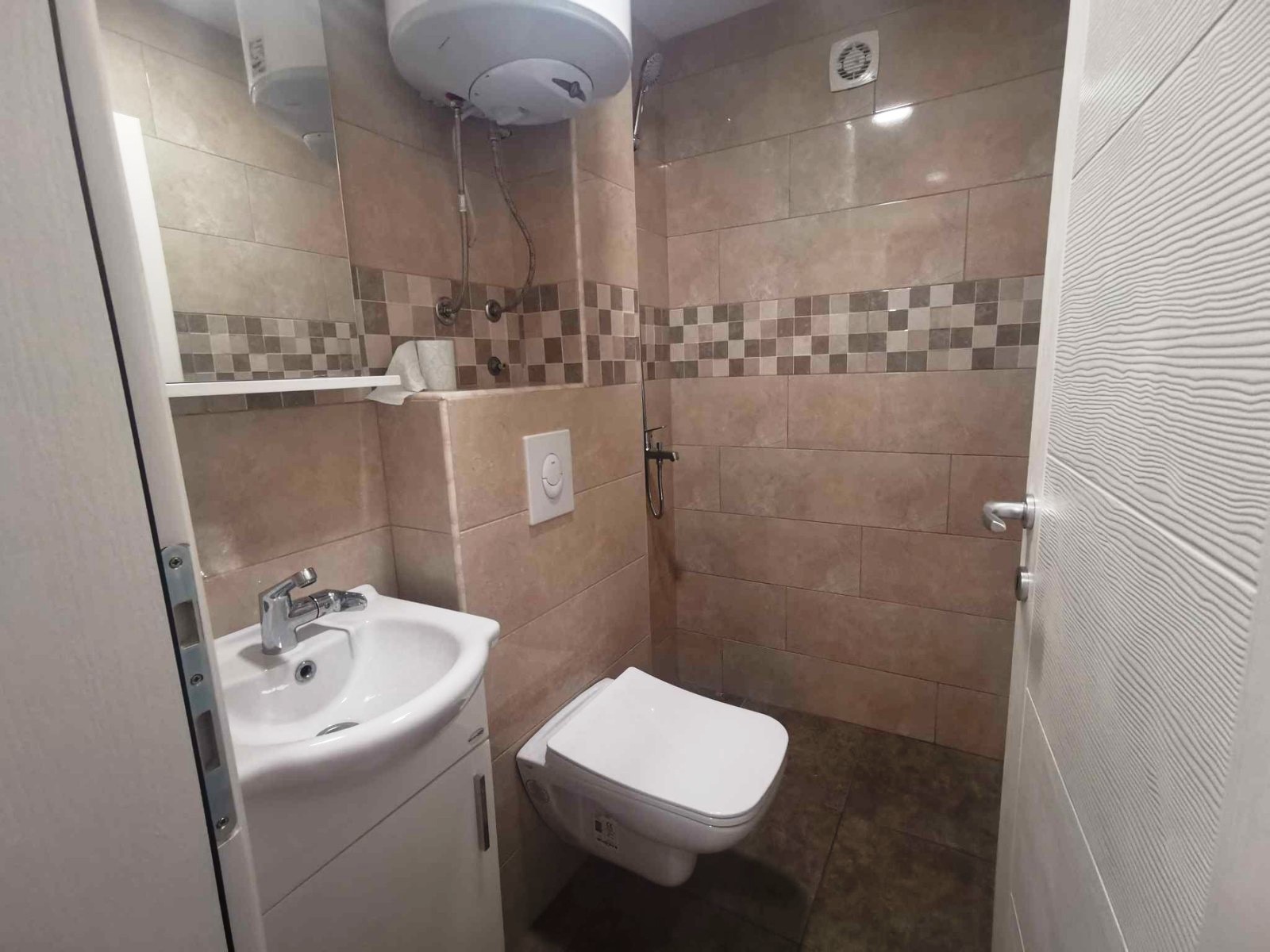 Image of Apartment - 1 Bedrooms - 1 Bathrooms for Sale in Budva-Buljarica-Montenegro, Image 10