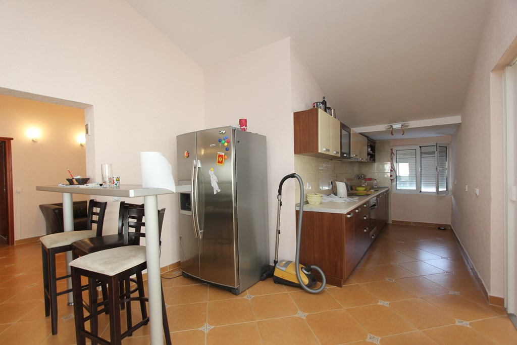 Image of Apartment - 3 Bedrooms - 3 Bathrooms for Sale in Budva-Budva-Montenegro, Image 4