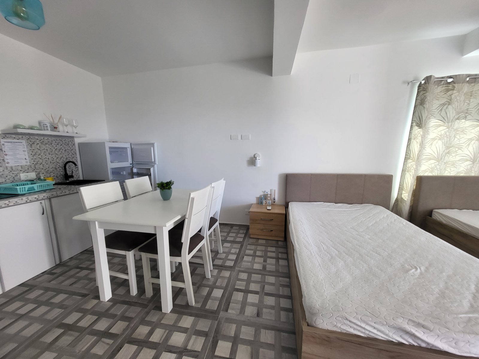 Image of House - 9 Bedrooms - 9 Bathrooms for Sale in Bar-Utjeha-Montenegro, Image 9