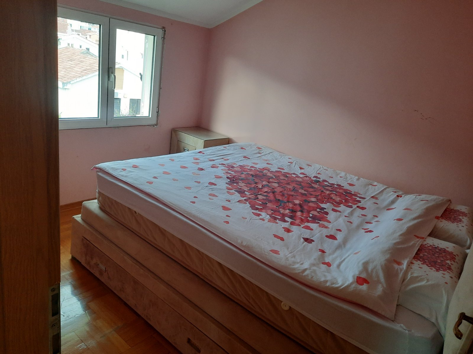Image of Apartment - 2 Bedrooms - 1 Bathrooms for Sale in Budva-Budva-Montenegro, Image 6