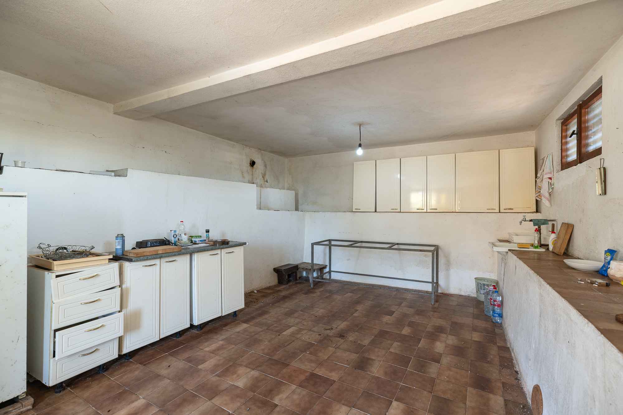 Haus 8 Schlafzimmer  Sutomore, Montenegro